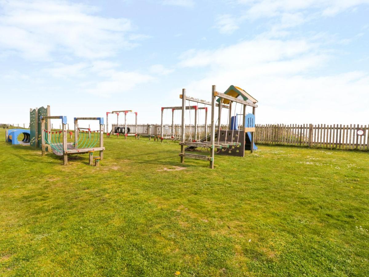 91 Waterside Park Villa Lowestoft Kültér fotó